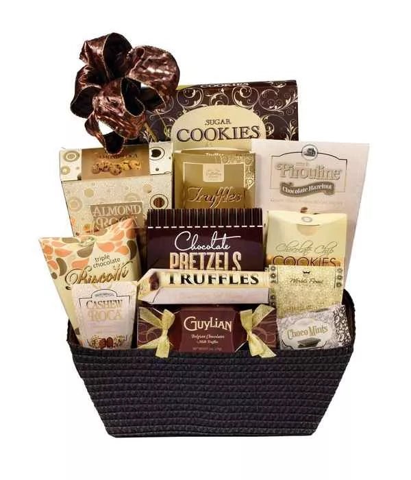 Holiday Tradition III - Holiday Tradition Collection - Bloomex Australia